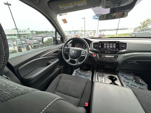 Used 2024 Honda Ridgeline Sport image 46