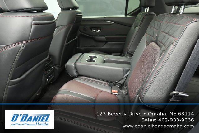 Used 2026 Honda Pilot Black Edition image 37