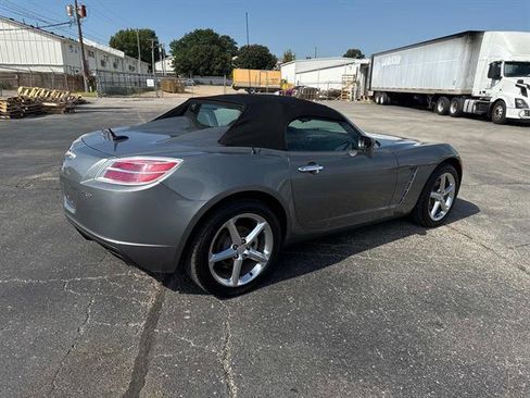 Used 2007 Saturn Sky Red Line image 2