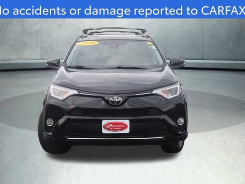 Used 2018 Toyota RAV4 XLE AWD/4WD image 2