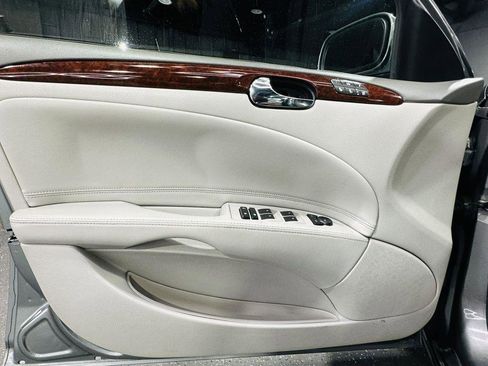 Used 2006 Buick Lucerne CXL w/ Luxury Package FWD image 12