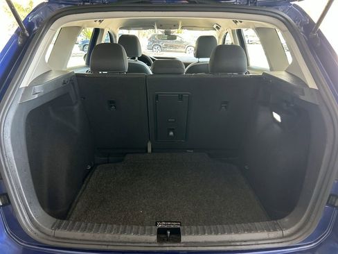 Certified 2024 Volkswagen Taos S FWD image 38