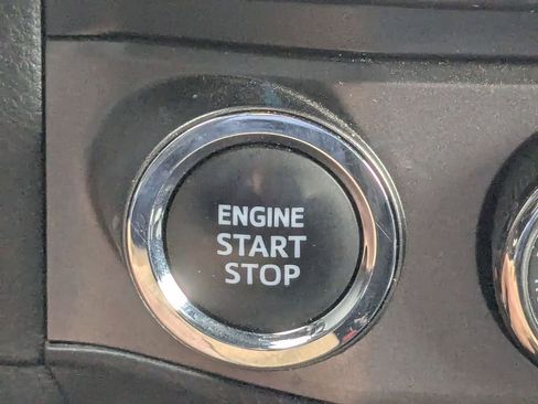 Used 2022 Toyota Tacoma TRD Sport AWD/4WD image 20