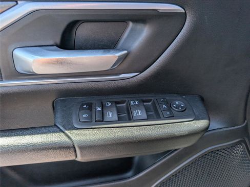 Used 2022 RAM 1500 Big Horn AWD/4WD image 22