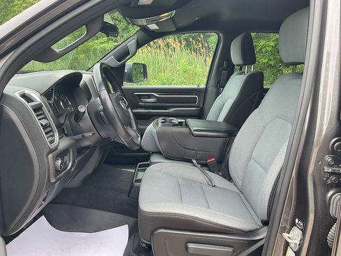 Used 2023 RAM 1500 Big Horn AWD/4WD image 8