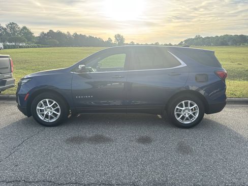Used 2023 Chevrolet Equinox LT image 7