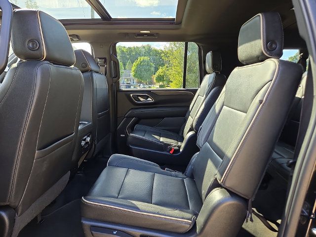 Used 2022 GMC Yukon XL SLT w/ SLT Premium Package AWD/4WD image 21