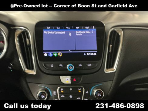 Used 2020 Chevrolet Malibu LT FWD image 18