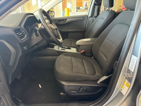Certified 2023 Ford Escape Active AWD/4WD image 20