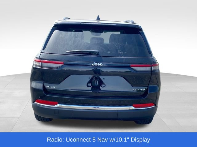 Used 2023 Jeep Grand Cherokee Limited AWD/4WD image 4