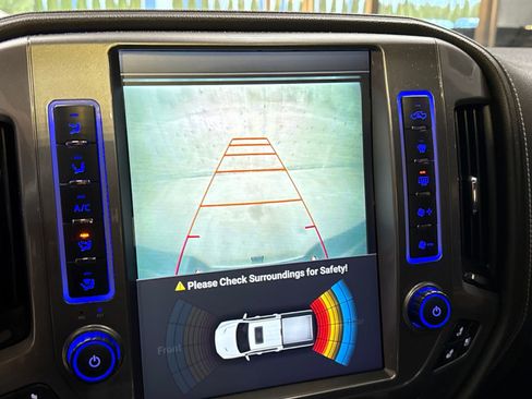 Used 2017 Chevrolet Silverado 2500 LTZ w/ Duramax Plus Package image 22