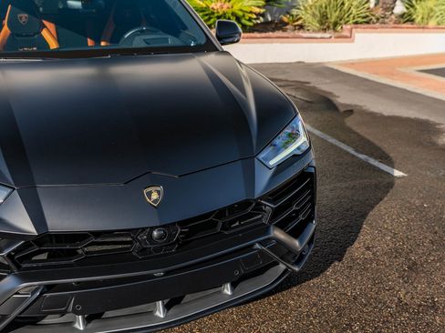 Used 2022 Lamborghini Urus image 39