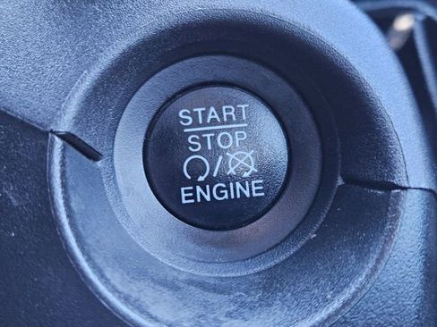 Used 2019 Jeep Compass Trailhawk w/ Leather Interior Group image 21