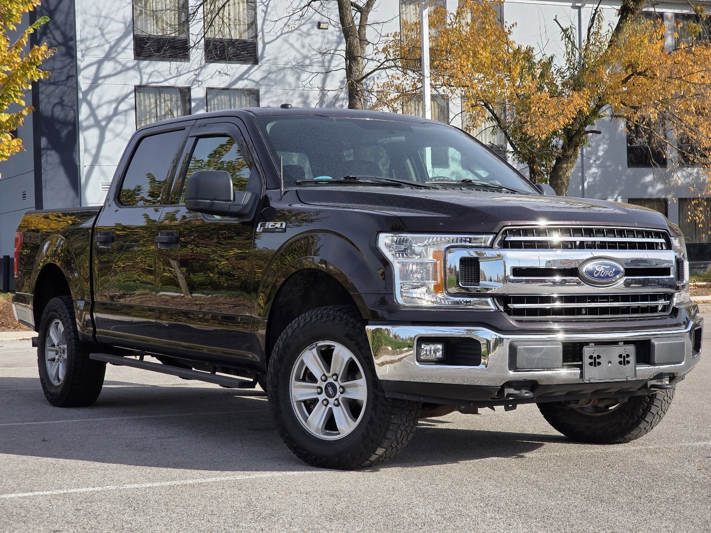 Used 2018 Ford F150 XLT AWD/4WD image 2