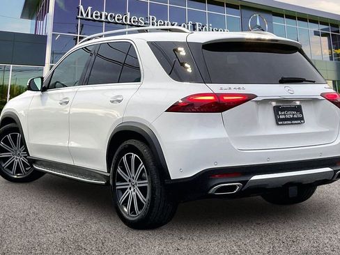 Certified 2025 Mercedes-Benz GLE 450 4MATIC image 2