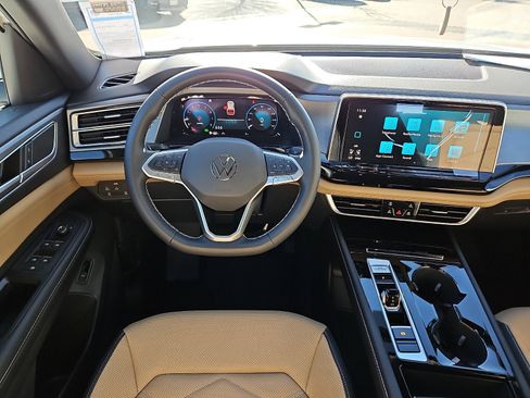 New 2026 Volkswagen Atlas Cross Sport SE image 9