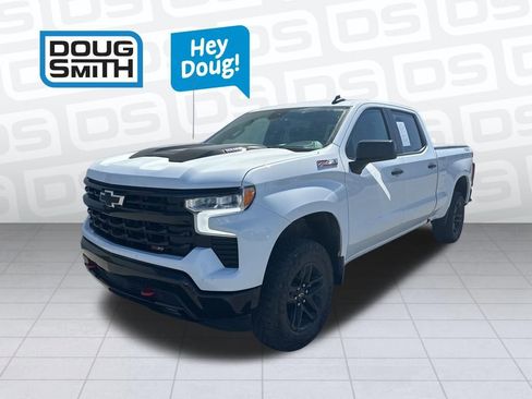 Used 2024 Chevrolet Silverado 1500 LT Trail Boss w/ Protection Package AWD/4WD image 3
