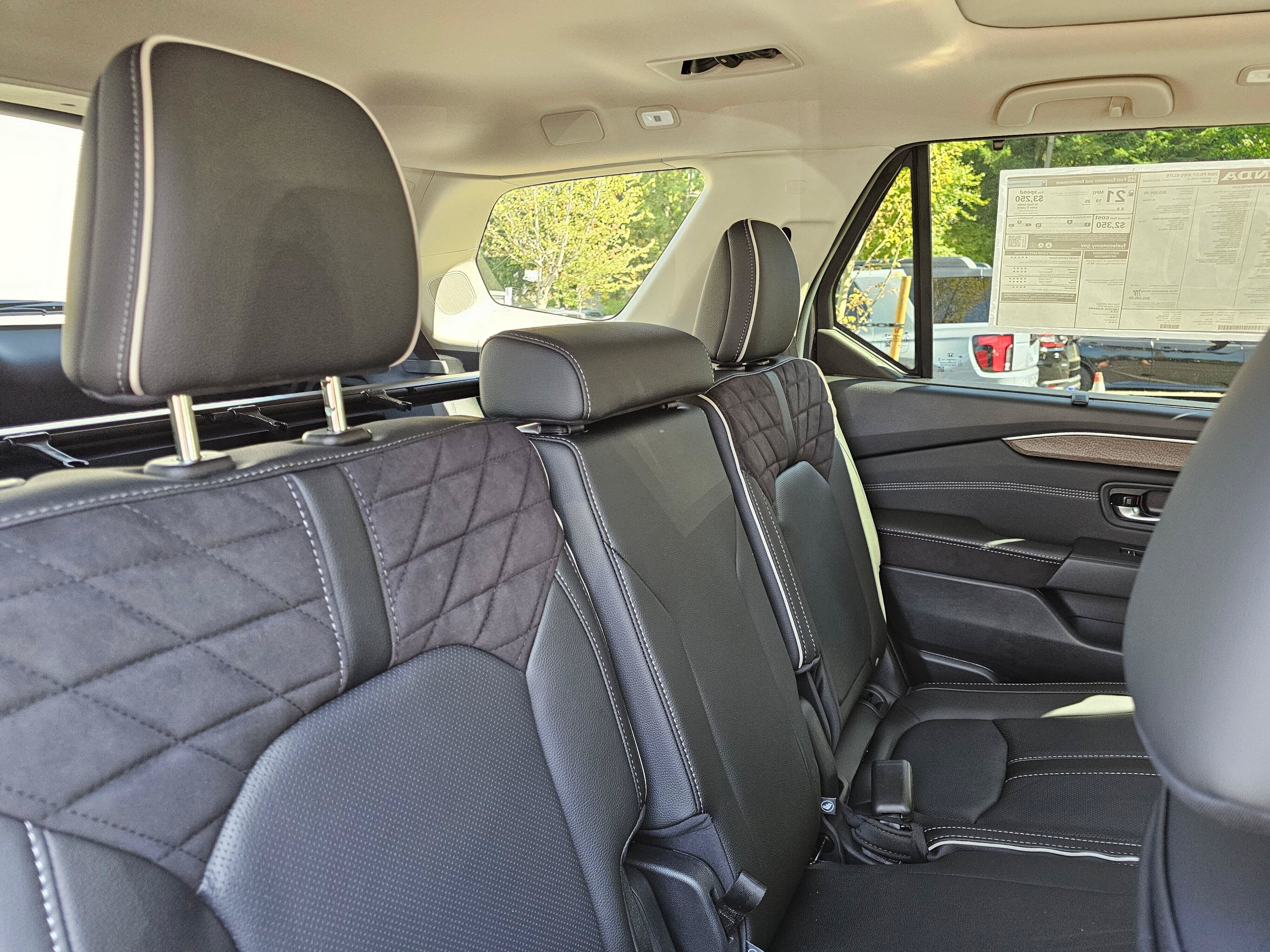 New 2026 Honda Pilot Elite image 13