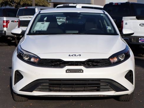 Used 2024 Kia Forte LXS image 7