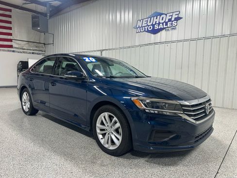 Used 2020 Volkswagen Passat 2.0T SE image 2