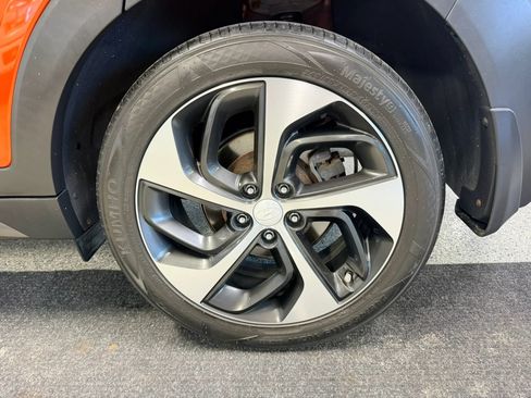 Used 2016 Hyundai Tucson Sport FWD image 13