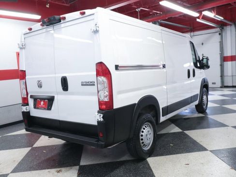 Used 2025 RAM ProMaster 2500 w/ Convenience Group FWD image 6