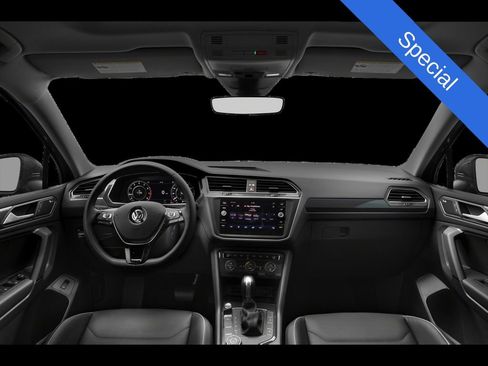 Used 2019 Volkswagen Tiguan SE w/ Panoramic Sunroof Package AWD/4WD image 30
