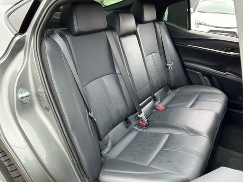 Used 2025 Toyota Camry XSE FWD image 20