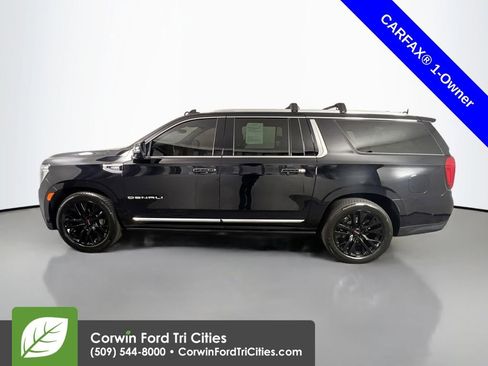 Used 2023 GMC Yukon XL Denali w/ Denali Reserve Package image 6