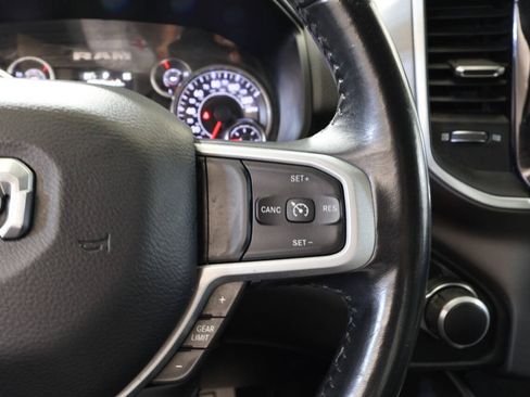Used 2020 RAM 1500 Big Horn AWD/4WD image 30