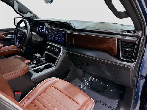 Used 2023 GMC Sierra 1500 Denali Ultimate image 31