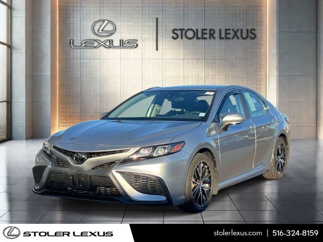 Used 2023 Toyota Camry SE w/ Blackout Package (TMS) FWD image 3