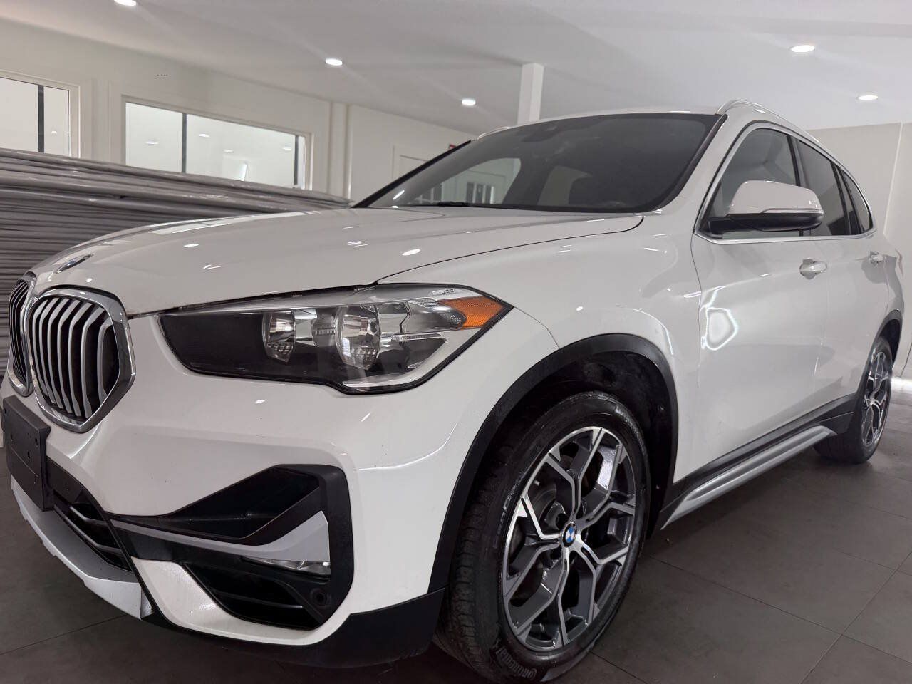 Used 2020 BMW X1 xDrive28i w/ Convenience Package AWD/4WD image 1