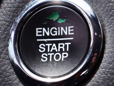 Used 2020 Ford Fusion SE image 54