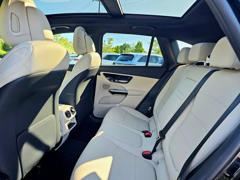 Certified 2026 Mercedes-Benz GLC 300 4MATIC image 22