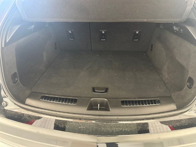 Used 2025 Cadillac XT4 Premium Luxury w/ Cold Weather Package AWD/4WD image 25