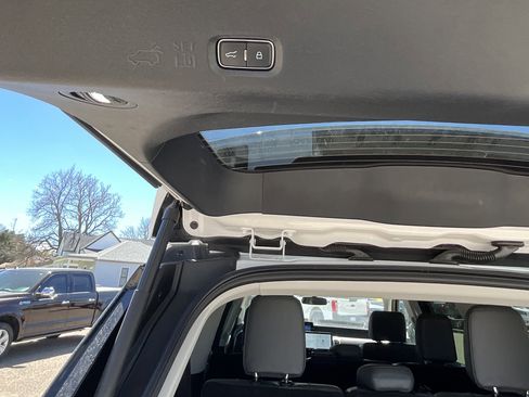 Certified 2025 Ford Expedition Max Active AWD/4WD image 23