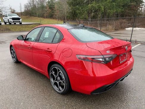New 2026 Alfa Romeo Giulia AWD image 3