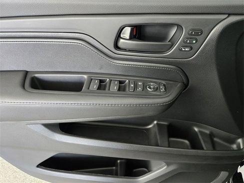 Used 2025 Honda Odyssey Sport-L image 20
