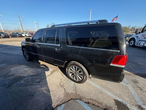 Used 2015 Lincoln Navigator L 2WD image 5