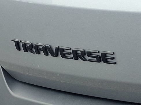 Certified 2023 Chevrolet Traverse LT FWD image 34