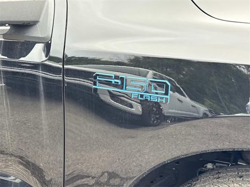 New 2025 Ford F150 Lightning Flash image 10
