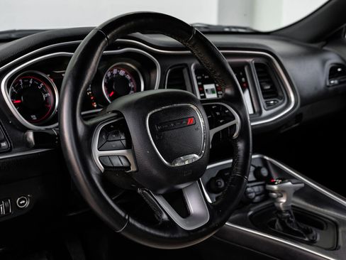 Used 2018 Dodge Challenger SXT Plus image 18