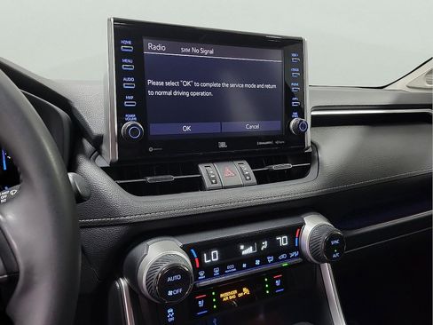 Certified 2022 Toyota RAV4 Limited AWD/4WD image 19