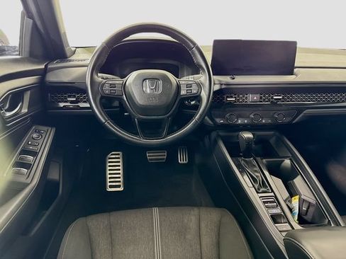 Used 2025 Honda Accord Sport image 22
