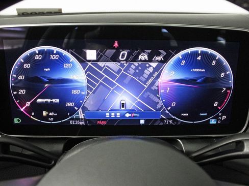 Certified 2025 Mercedes-Benz GLC 43 AMG 4MATIC image 17