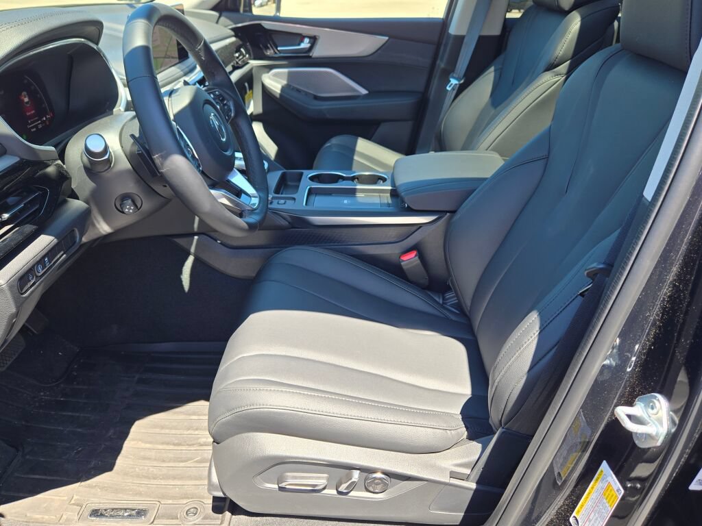 Certified 2026 Acura MDX SH-AWD image 26