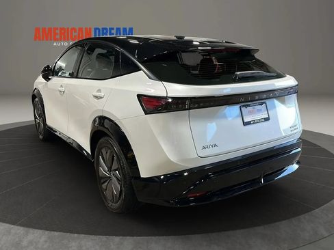 Used 2024 Nissan Ariya AWD image 3