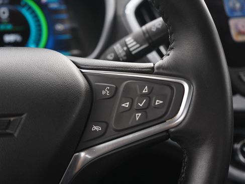 Used 2017 Chevrolet Volt LT w/ Comfort Package FWD image 19
