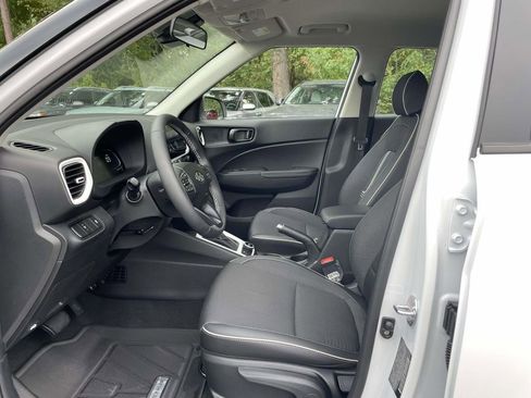 New 2026 Hyundai Venue SEL image 15